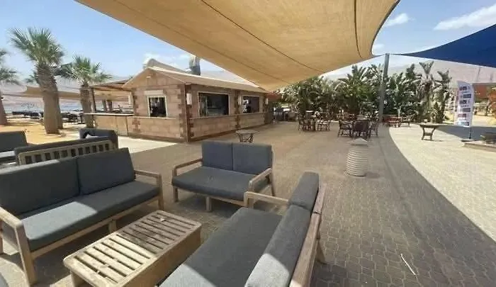 بنتهاوس الصف الاول ع البحر حيث الرفاهية بلا حدود
